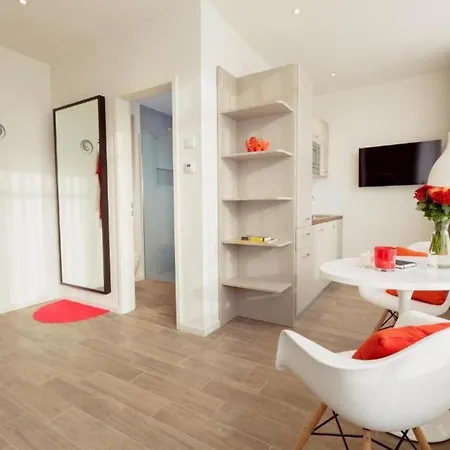 아파트 Lily Apartment15 With Kitchen In Frankfurt Am Main